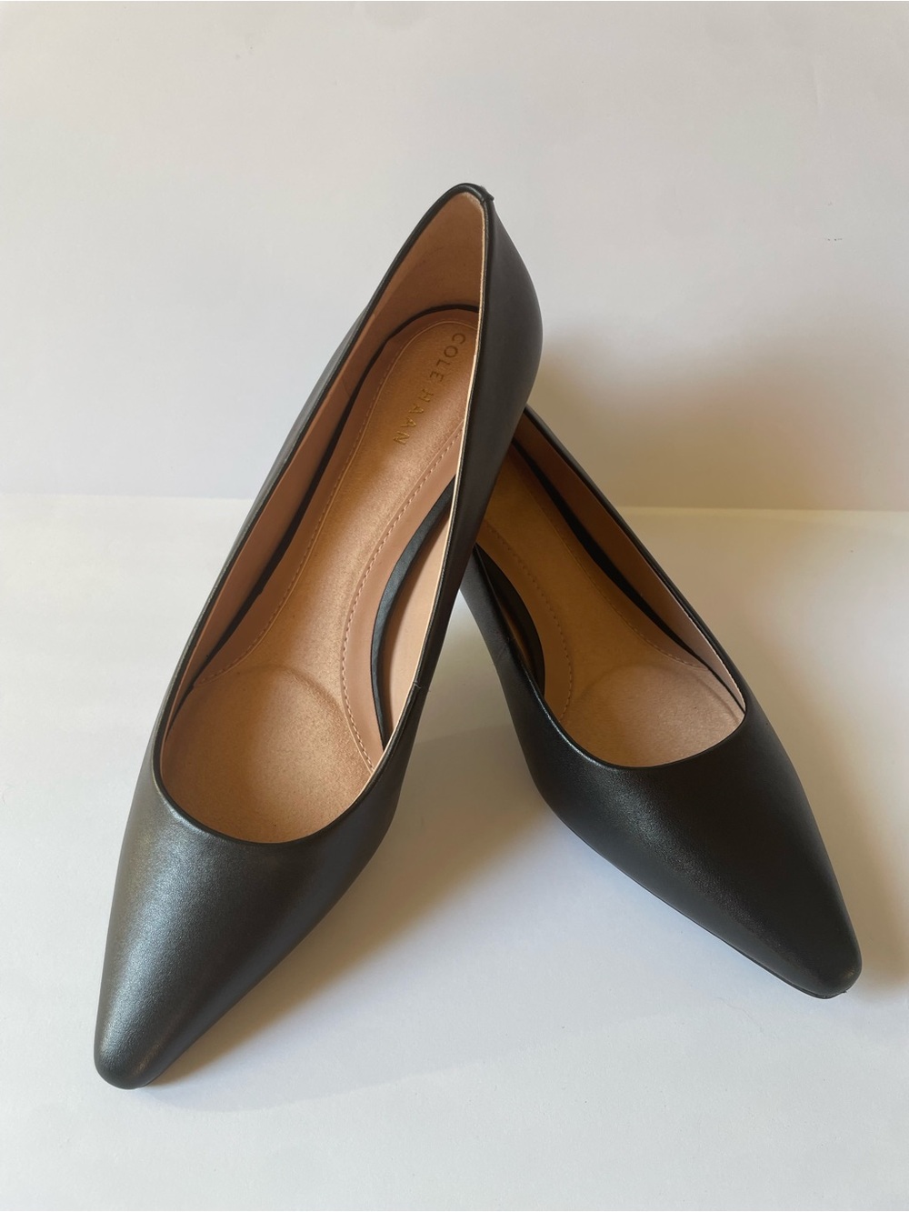 Women’s Cole Haan Black Leather Kitten Hill Pumps Career Office Shoes Sz 8B